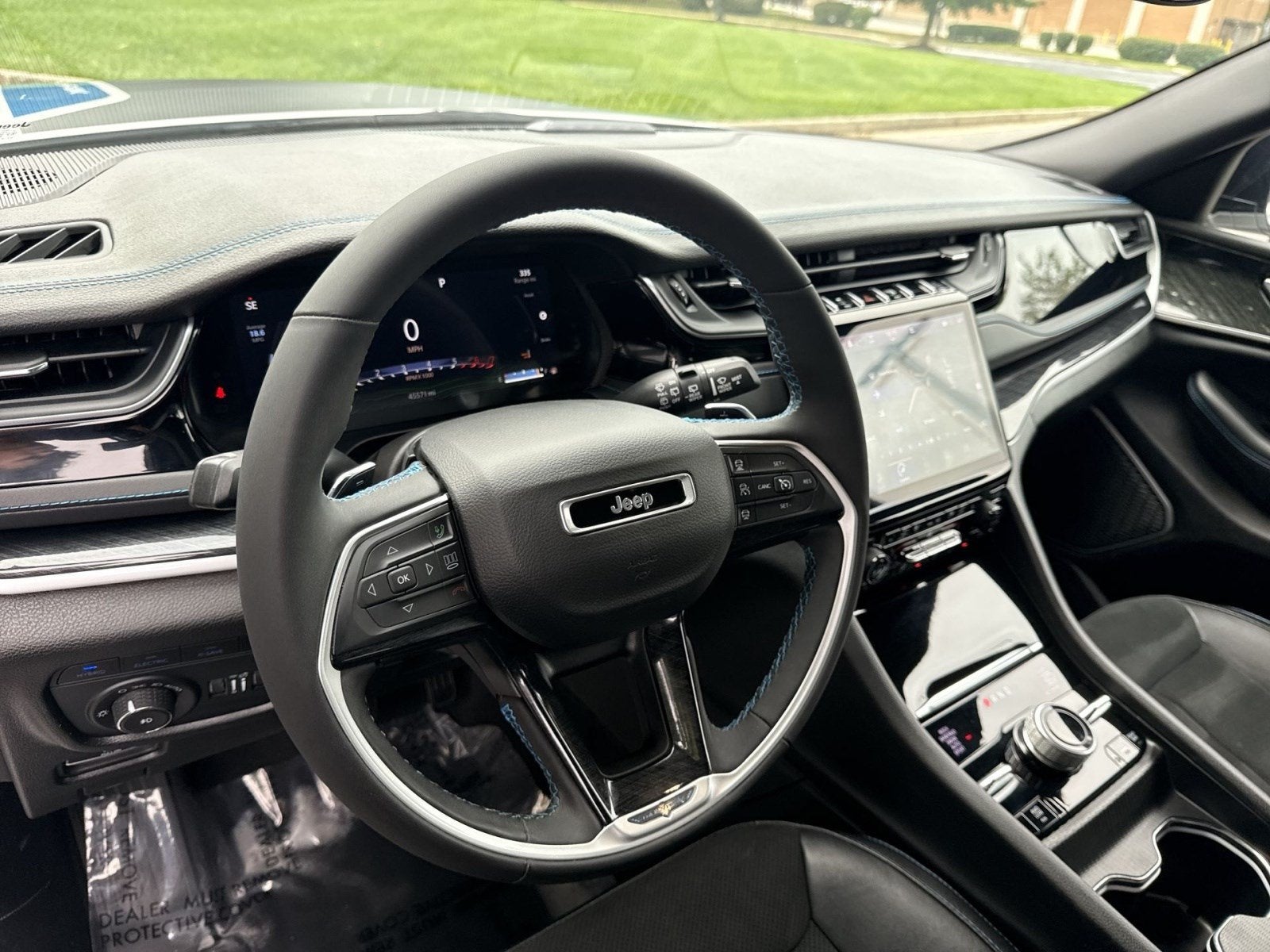 2024 Jeep Grand Cherokee 4xe Trailhawk