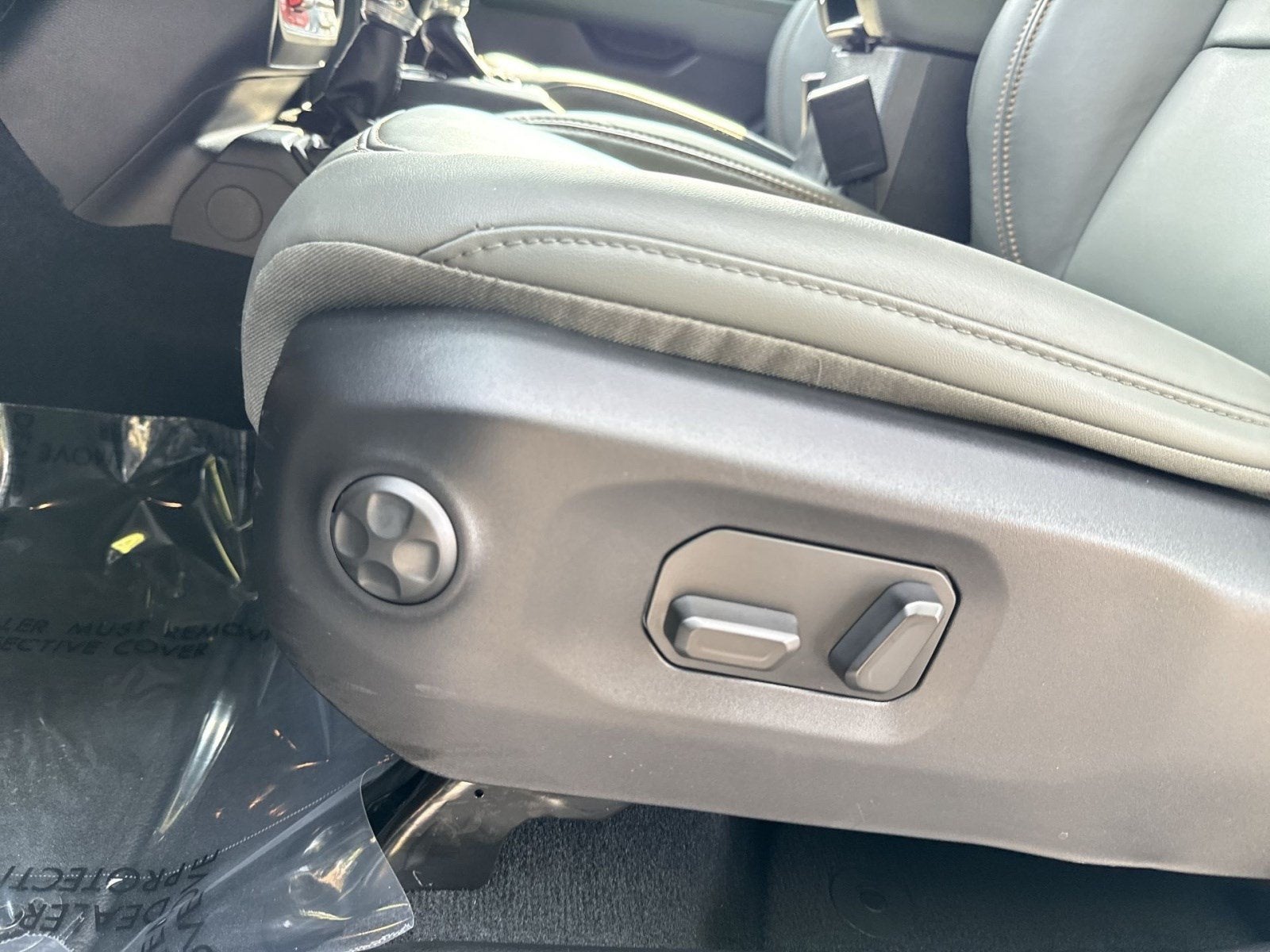 2025 Jeep Gladiator Mojave X