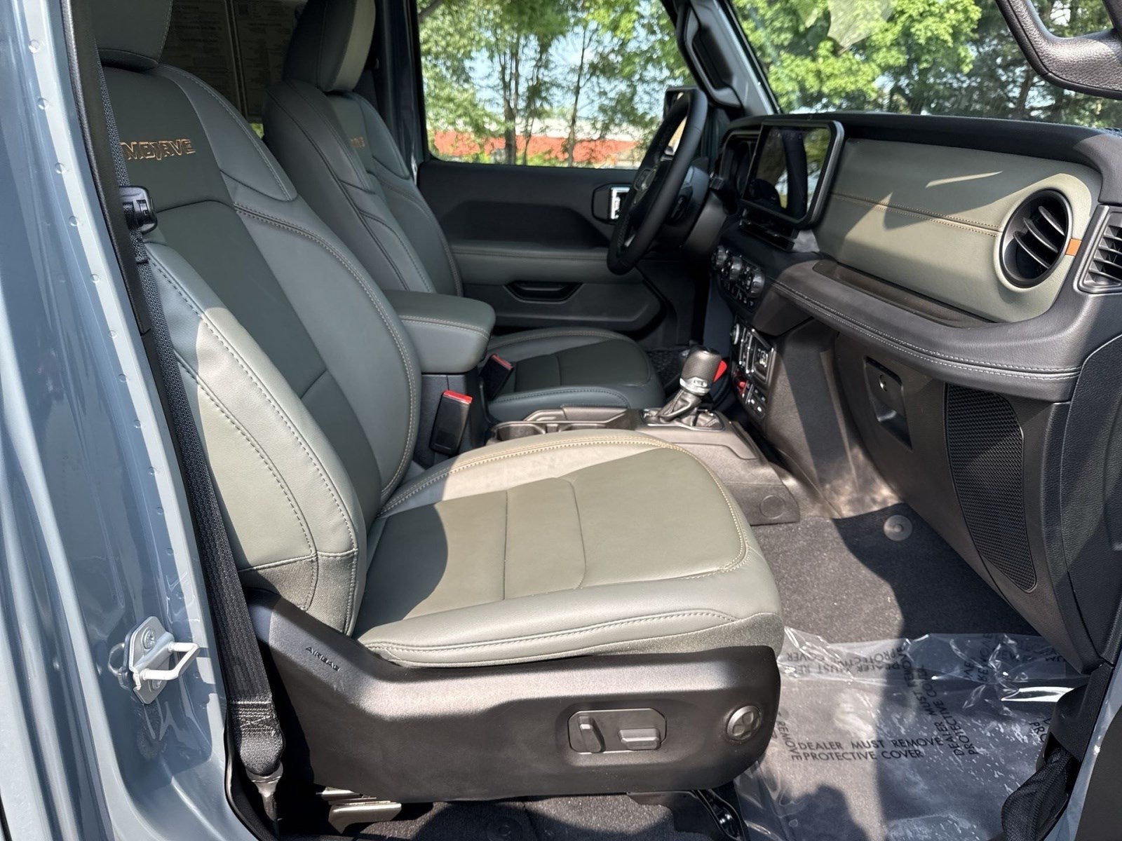 2025 Jeep Gladiator Mojave X
