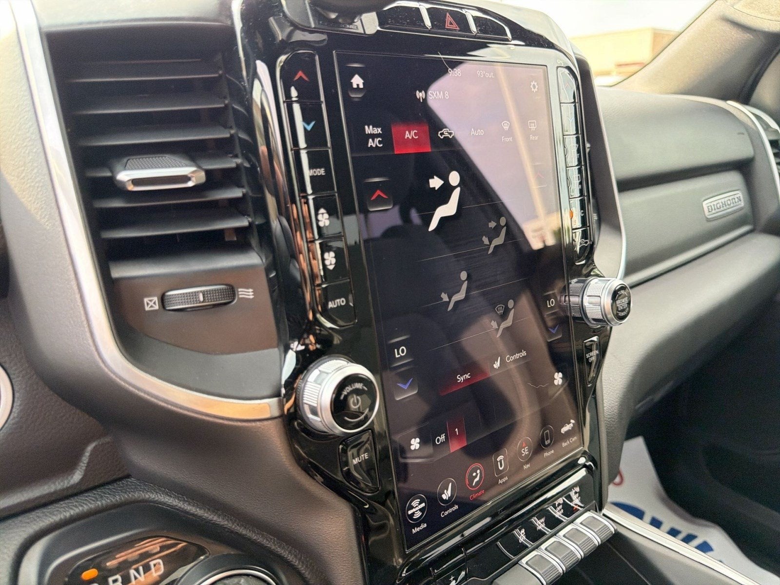 2021 RAM 1500 Big Horn Crew Cab 4x4 5'7" Box