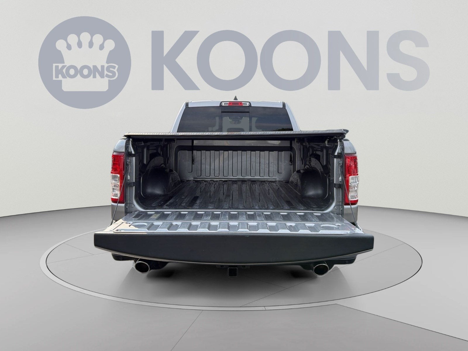 2021 RAM 1500 Big Horn Crew Cab 4x4 5'7" Box