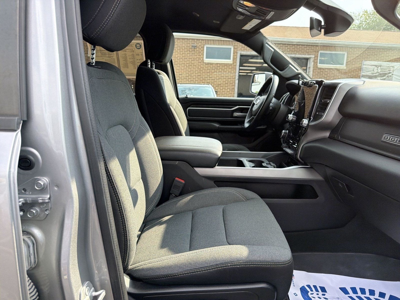 2021 RAM 1500 Big Horn Crew Cab 4x4 5'7" Box