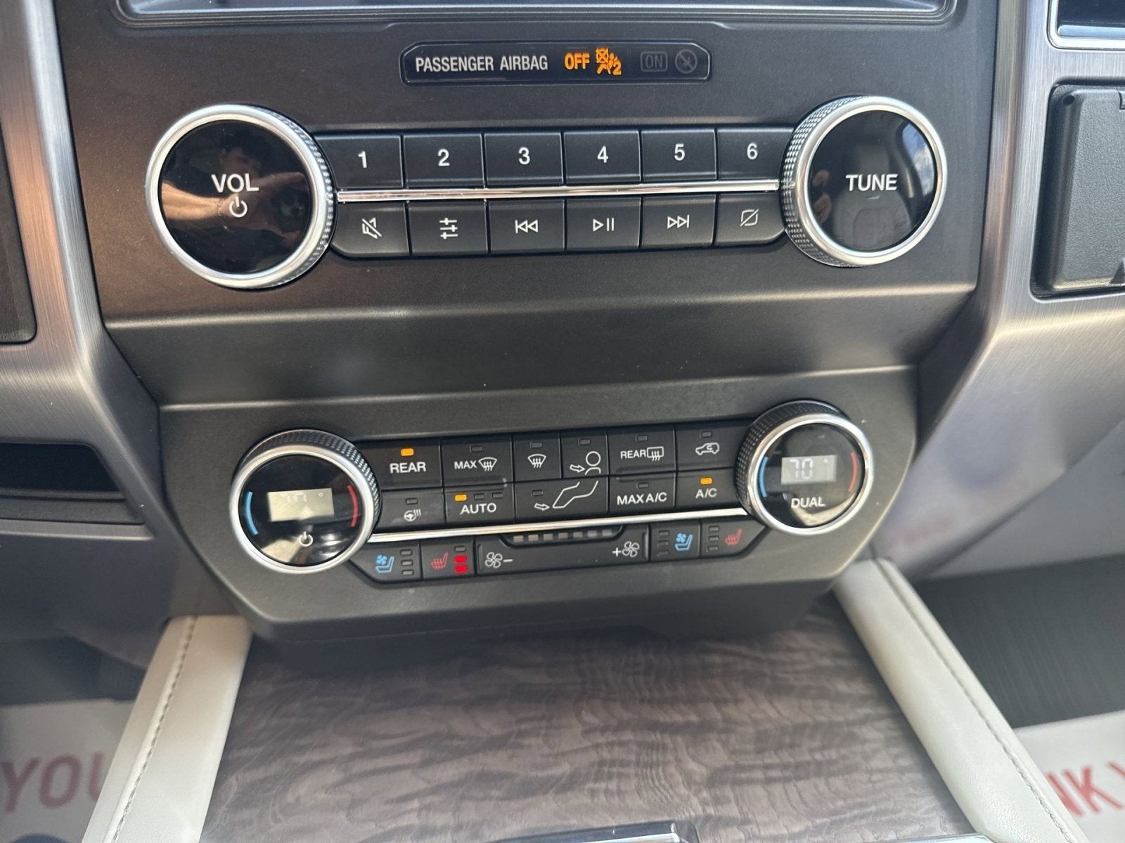 2021 Ford Expedition Max Platinum