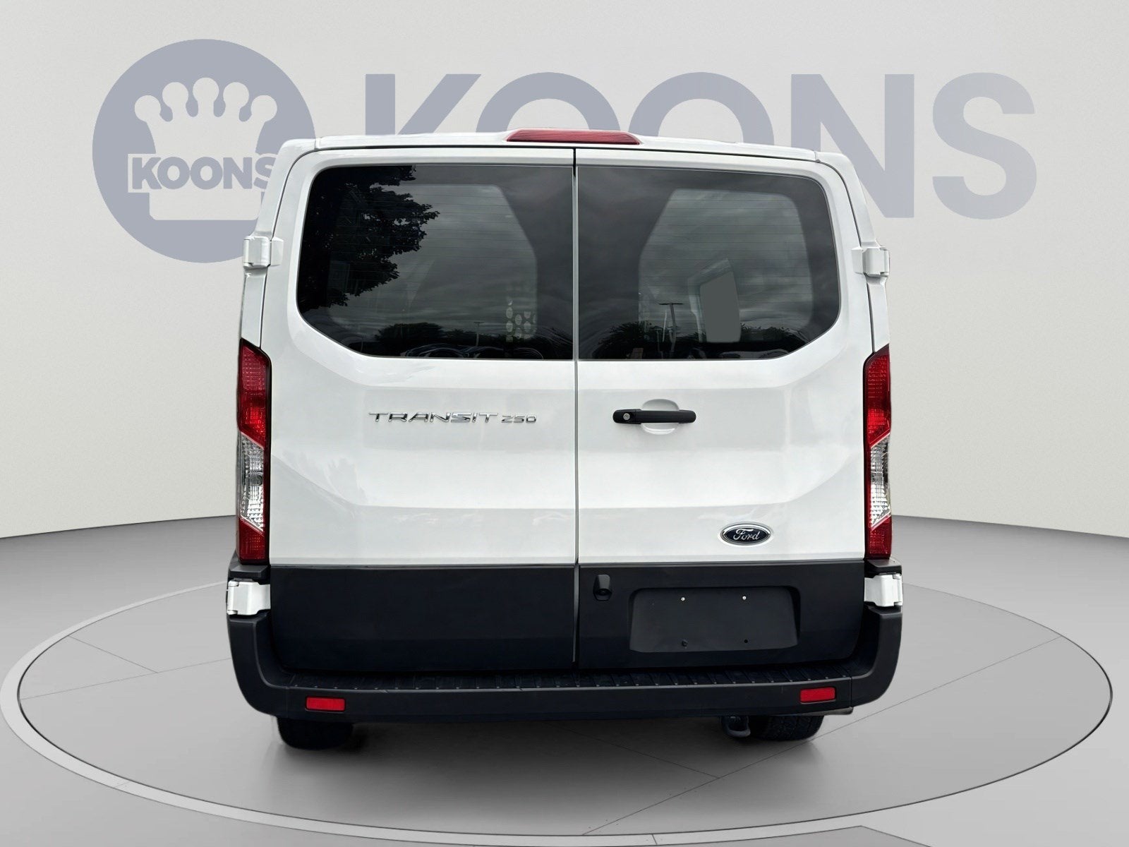 2025 Ford Transit Cargo Van T-250 130" Low Rf 9070 GVWR RWD