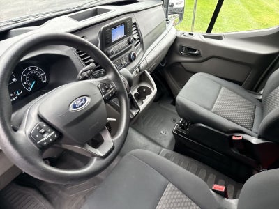 2025 Ford Transit Cargo Van T-250 130" Low Rf 9070 GVWR RWD