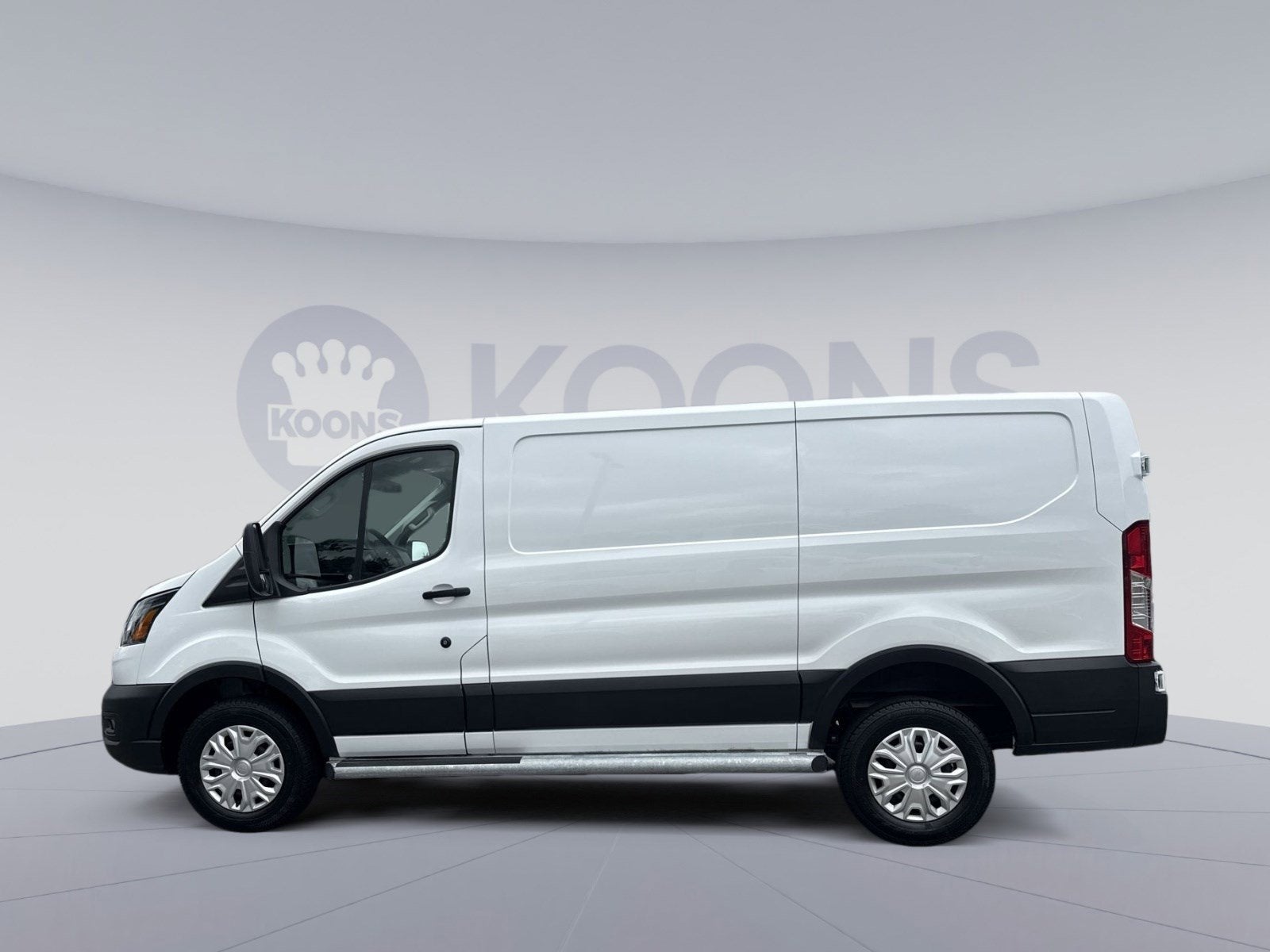 2025 Ford Transit Cargo Van T-250 130" Low Rf 9070 GVWR RWD
