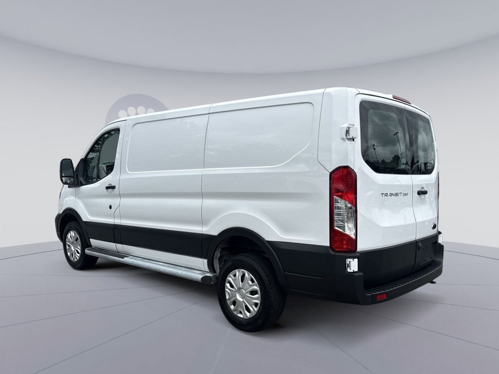 2025 Ford Transit Cargo Van T-250 130" Low Rf 9070 GVWR RWD