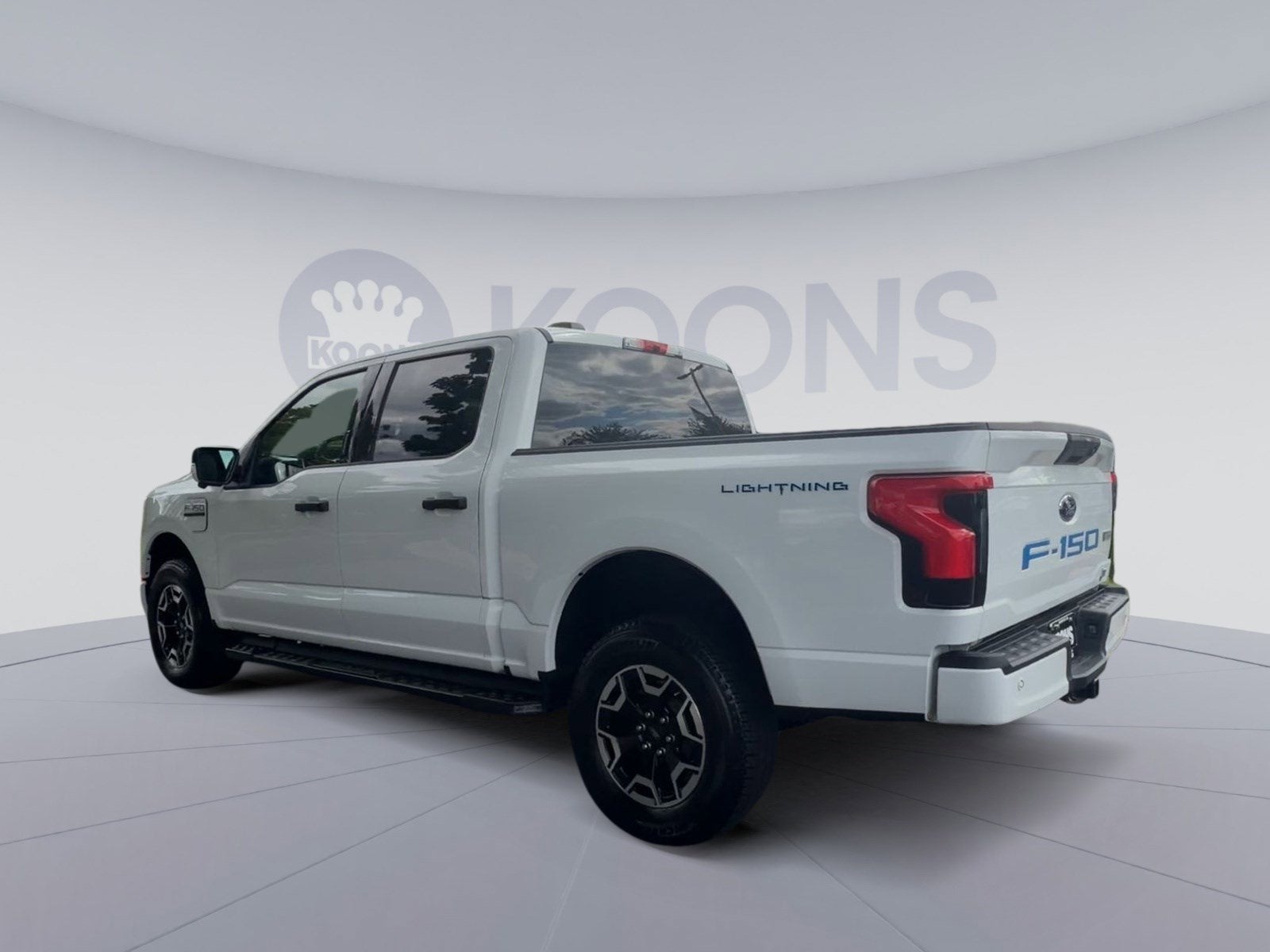 2022 Ford F-150 Lightning Pro