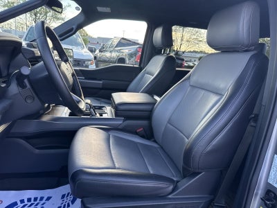 2025 Ford F-150 Lightning LARIAT