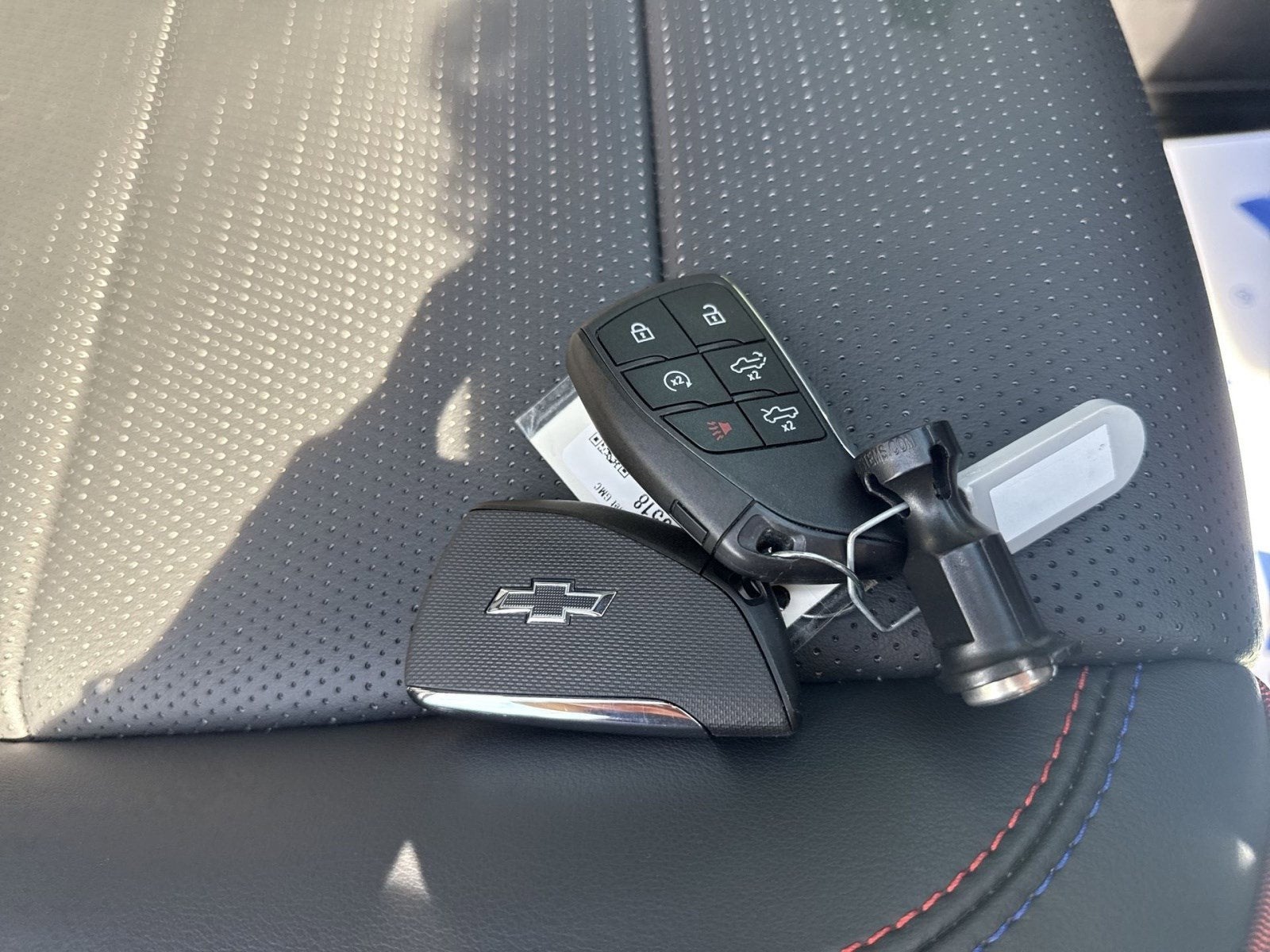 2025 Chevrolet Silverado EV RST - Max Range