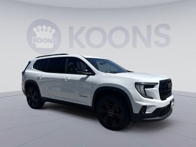 2026 GMC Acadia Elevation