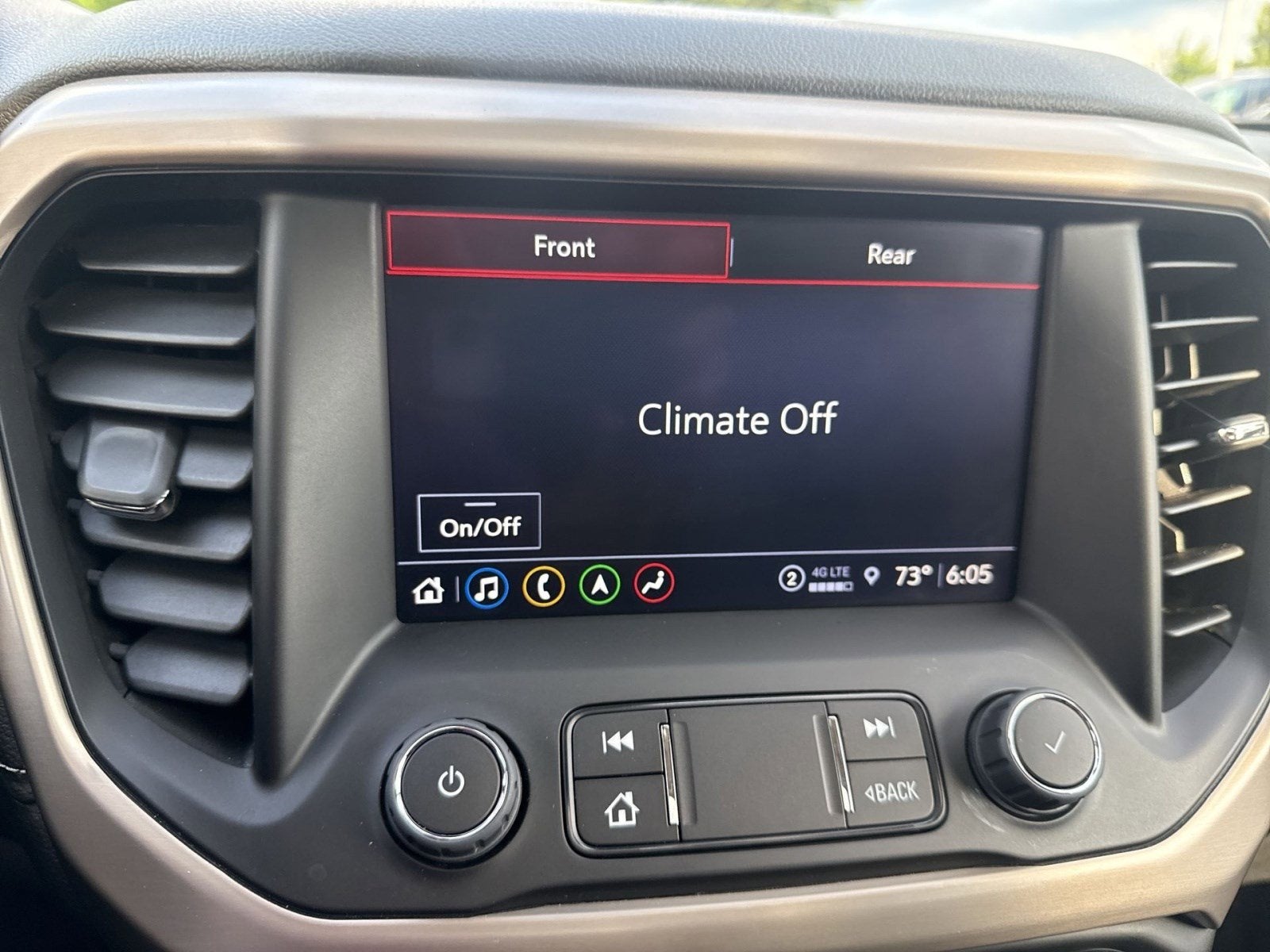 2022 GMC Acadia Denali