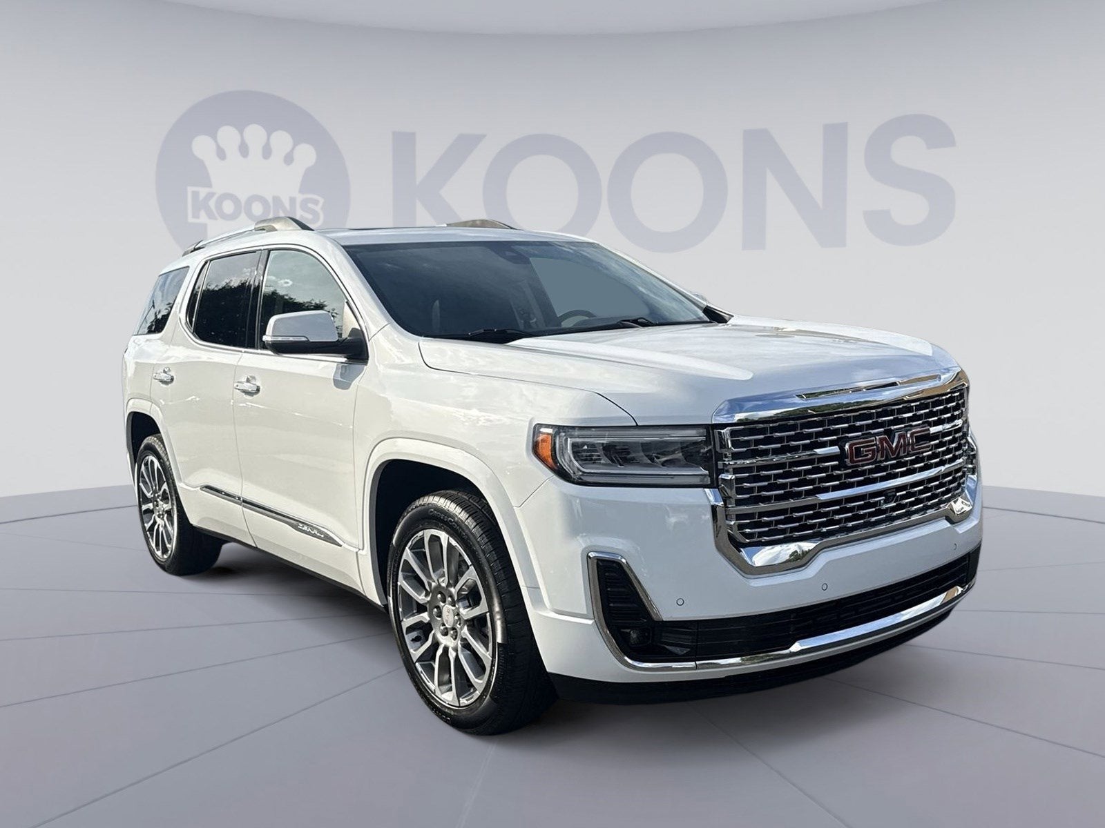 2022 GMC Acadia Denali