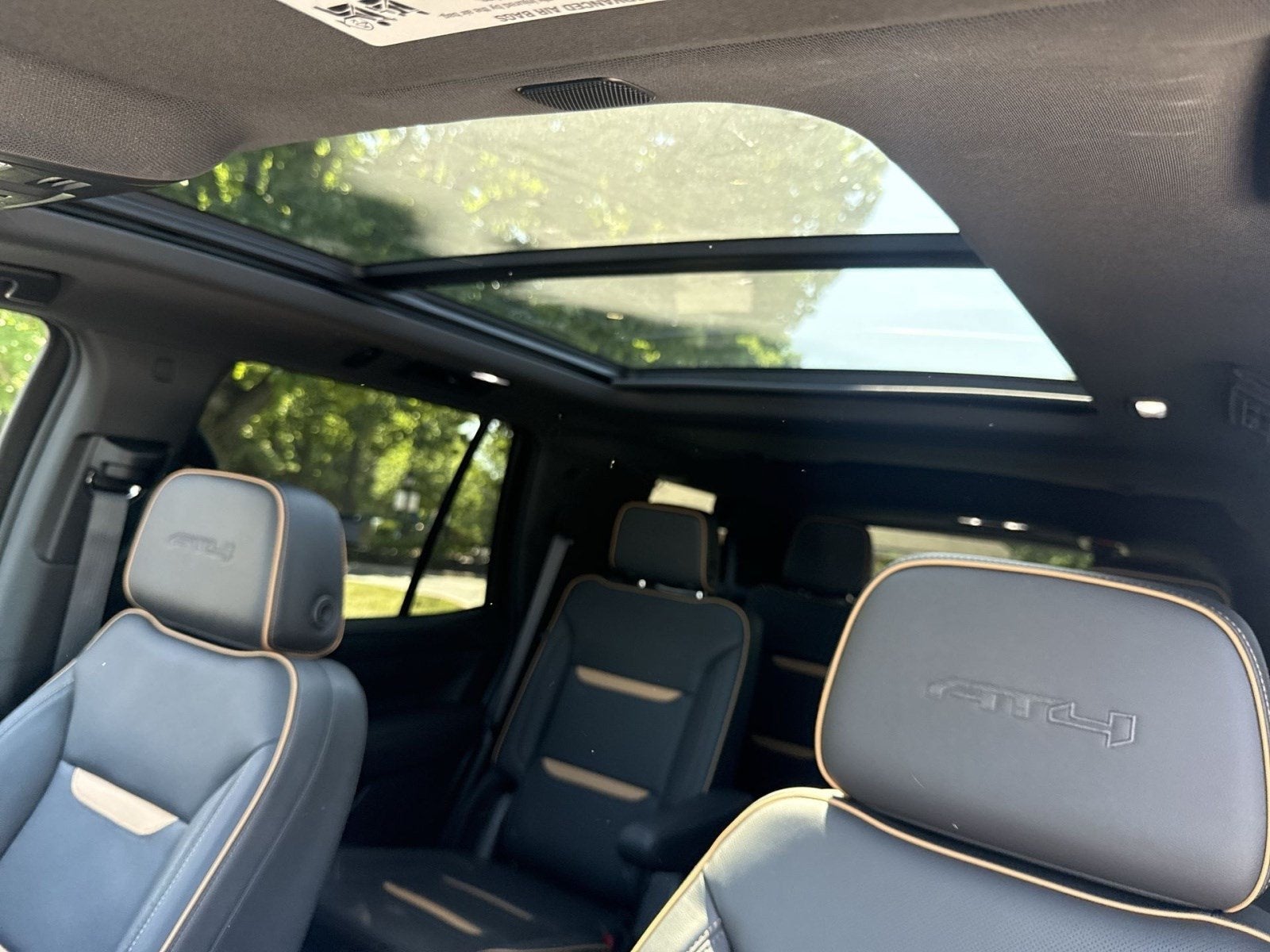 2024 GMC Yukon AT4