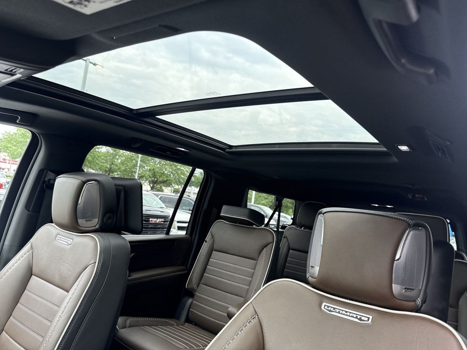 2025 GMC Yukon XL Denali Ultimate
