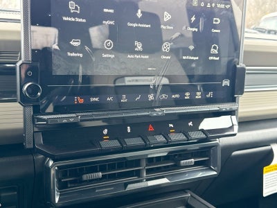 2026 GMC HUMMER EV SUV 2X