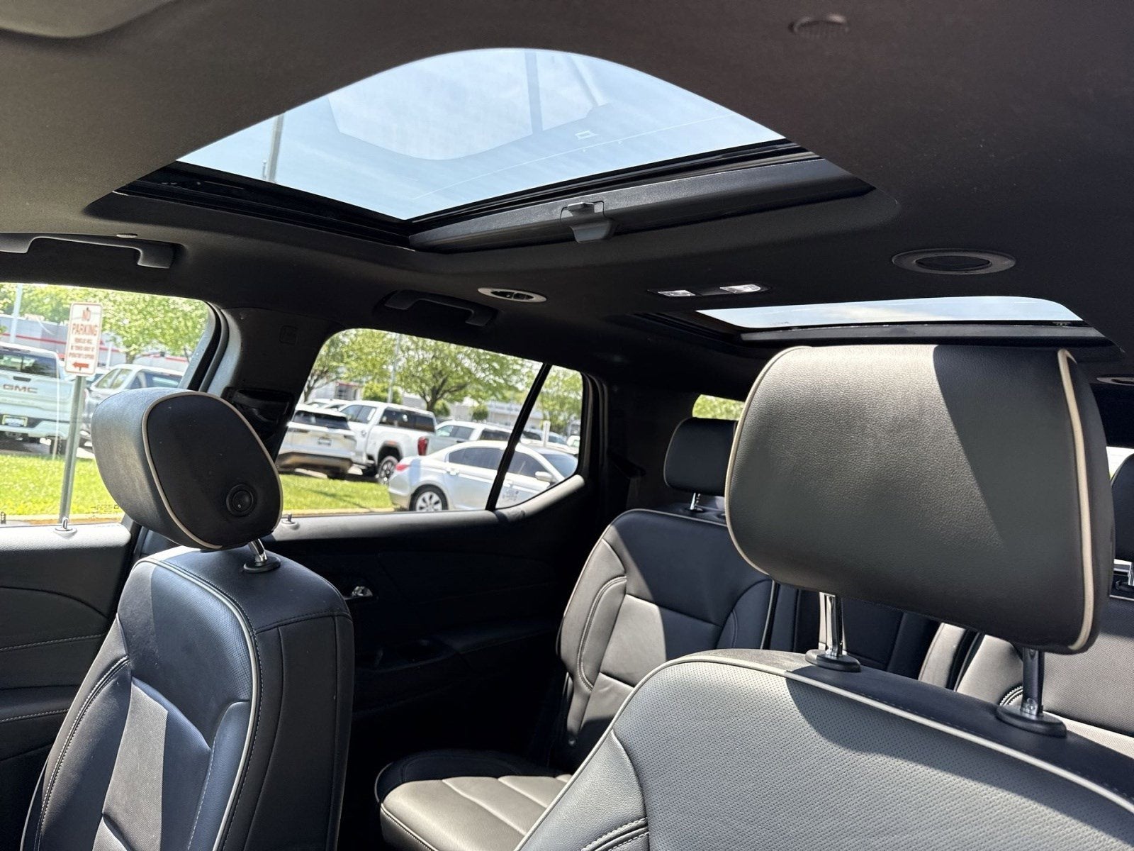 2022 Chevrolet Traverse Premier