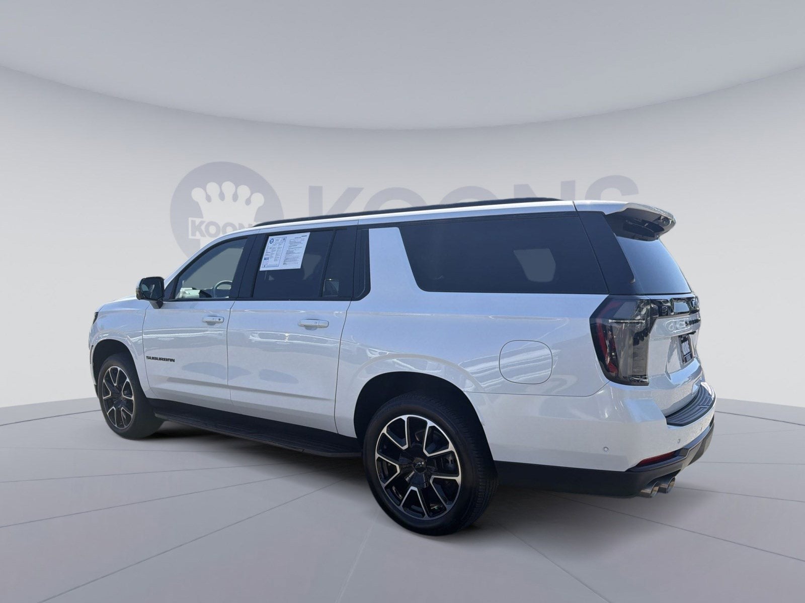 2025 Chevrolet Suburban RST