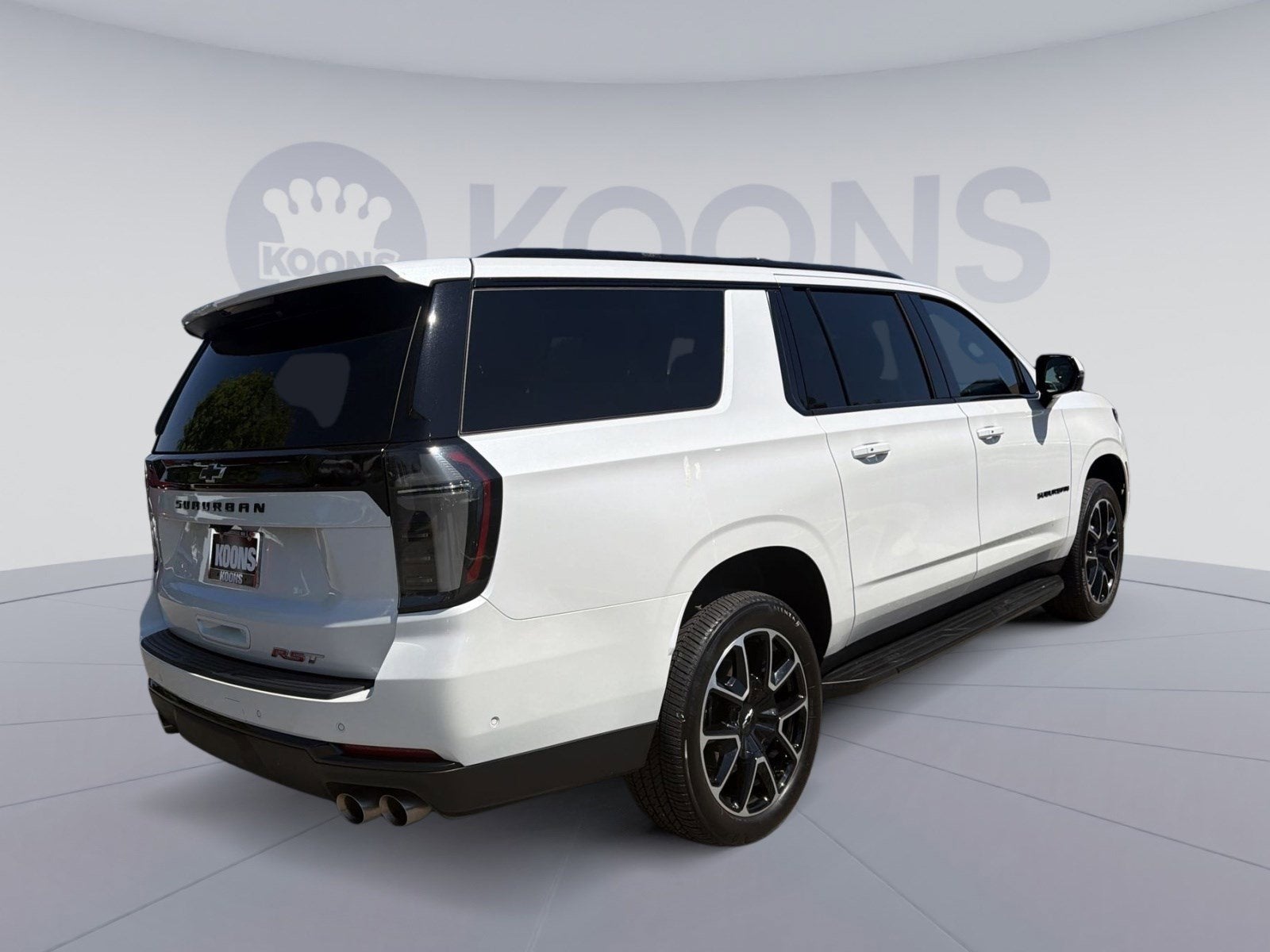 2025 Chevrolet Suburban RST