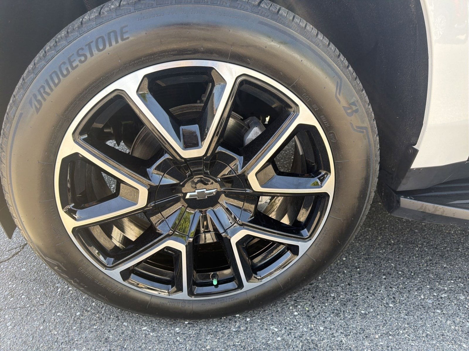 2025 Chevrolet Suburban RST