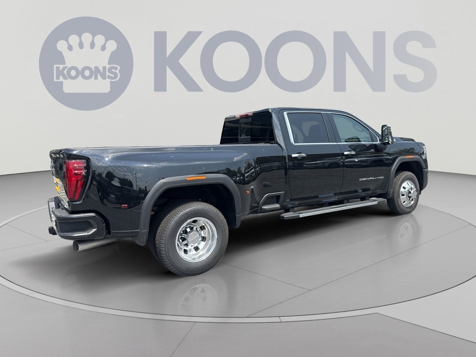 2026 GMC Sierra 3500 HD Denali DRW