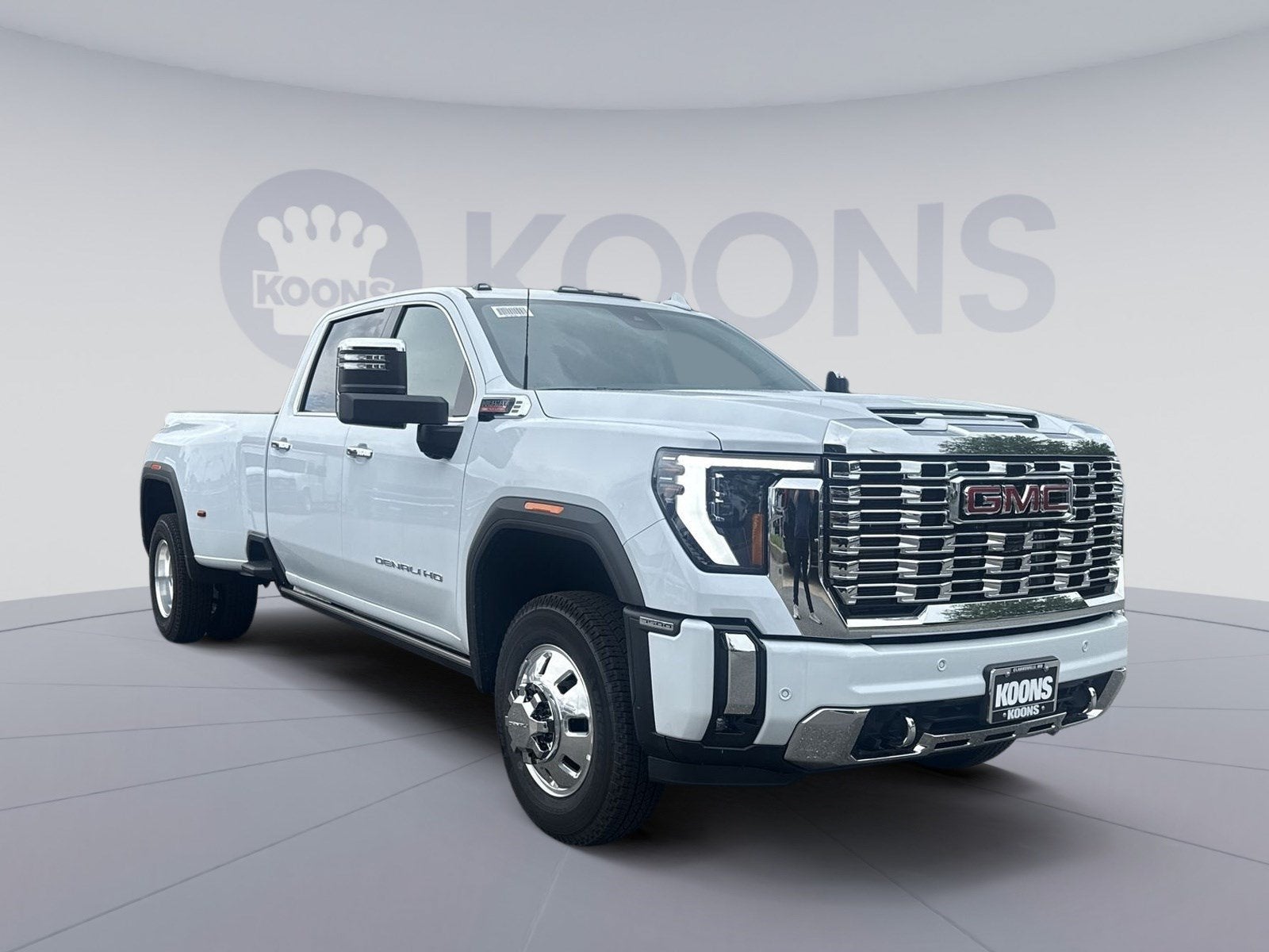 2026 GMC Sierra 3500 HD Denali DRW
