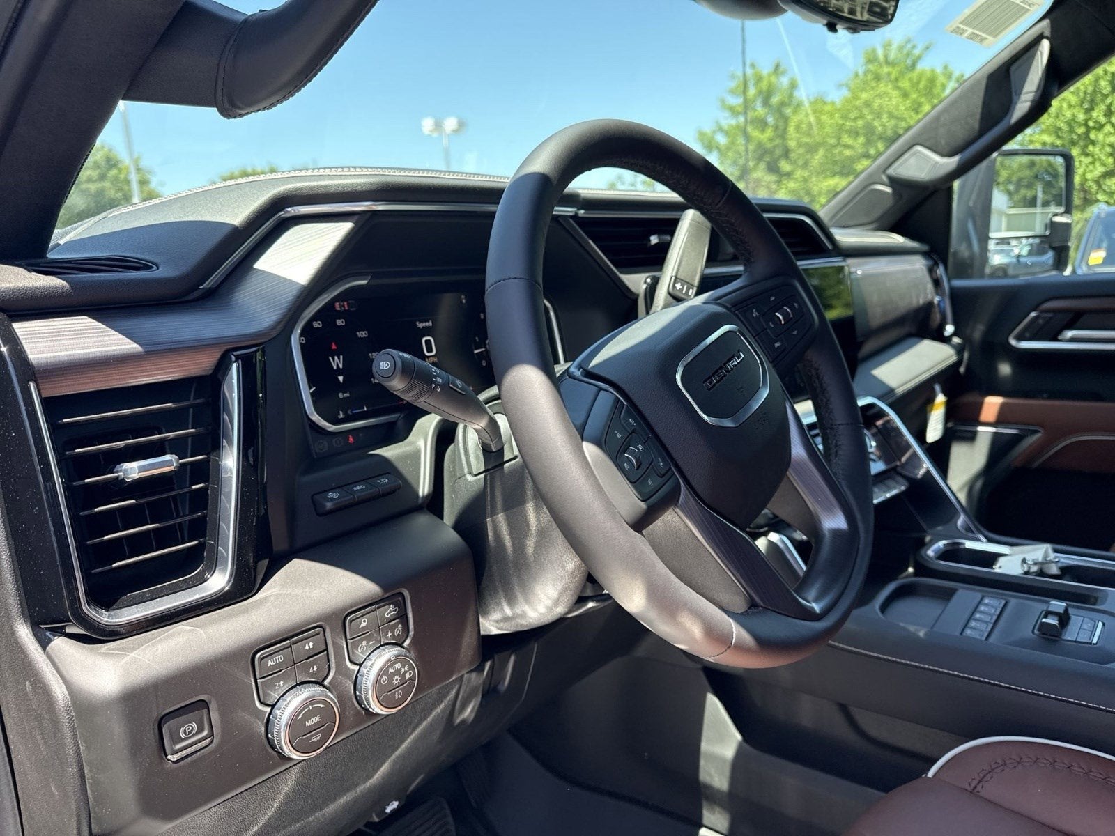 2026 GMC Sierra 3500 HD Denali Ultimate DRW