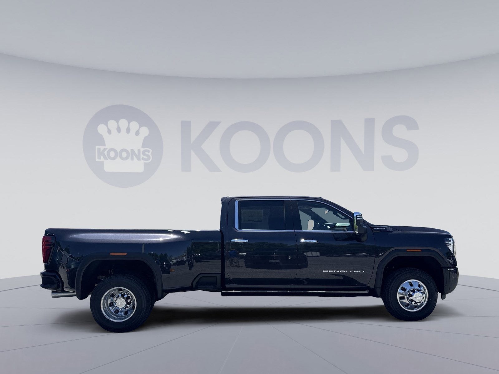 2026 GMC Sierra 3500 HD Denali Ultimate DRW