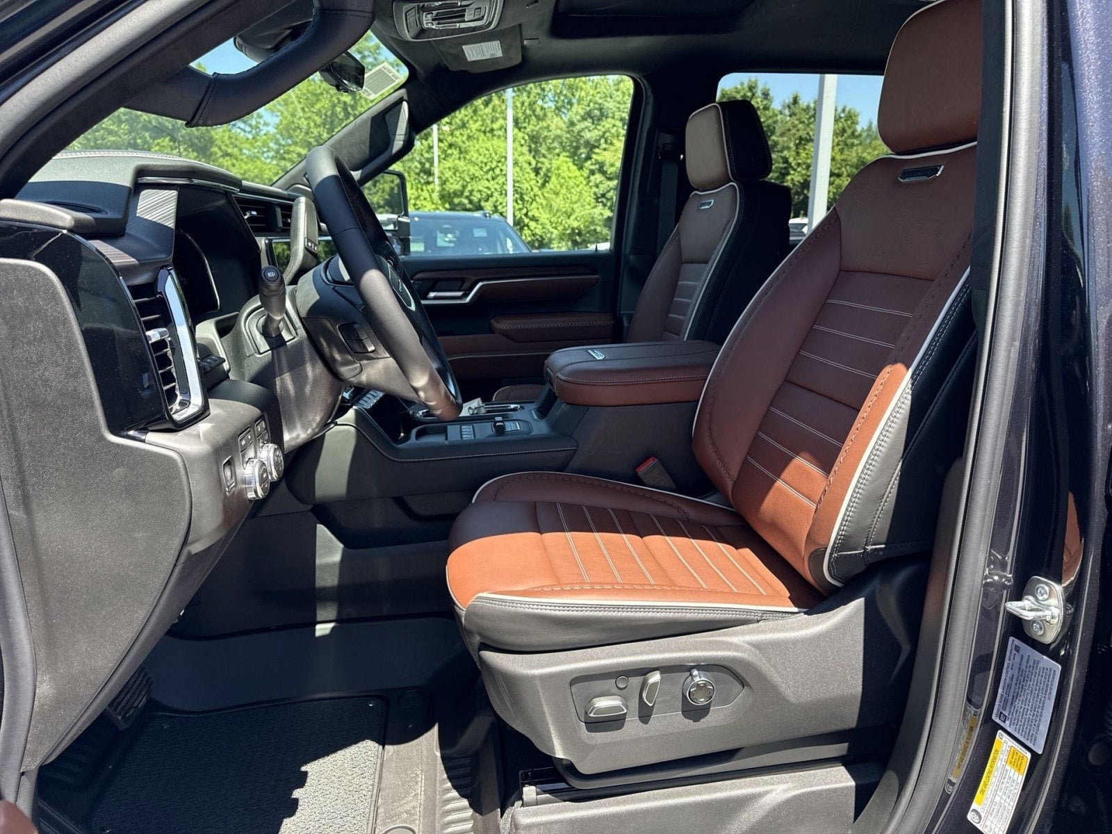 2026 GMC Sierra 3500 HD Denali Ultimate DRW