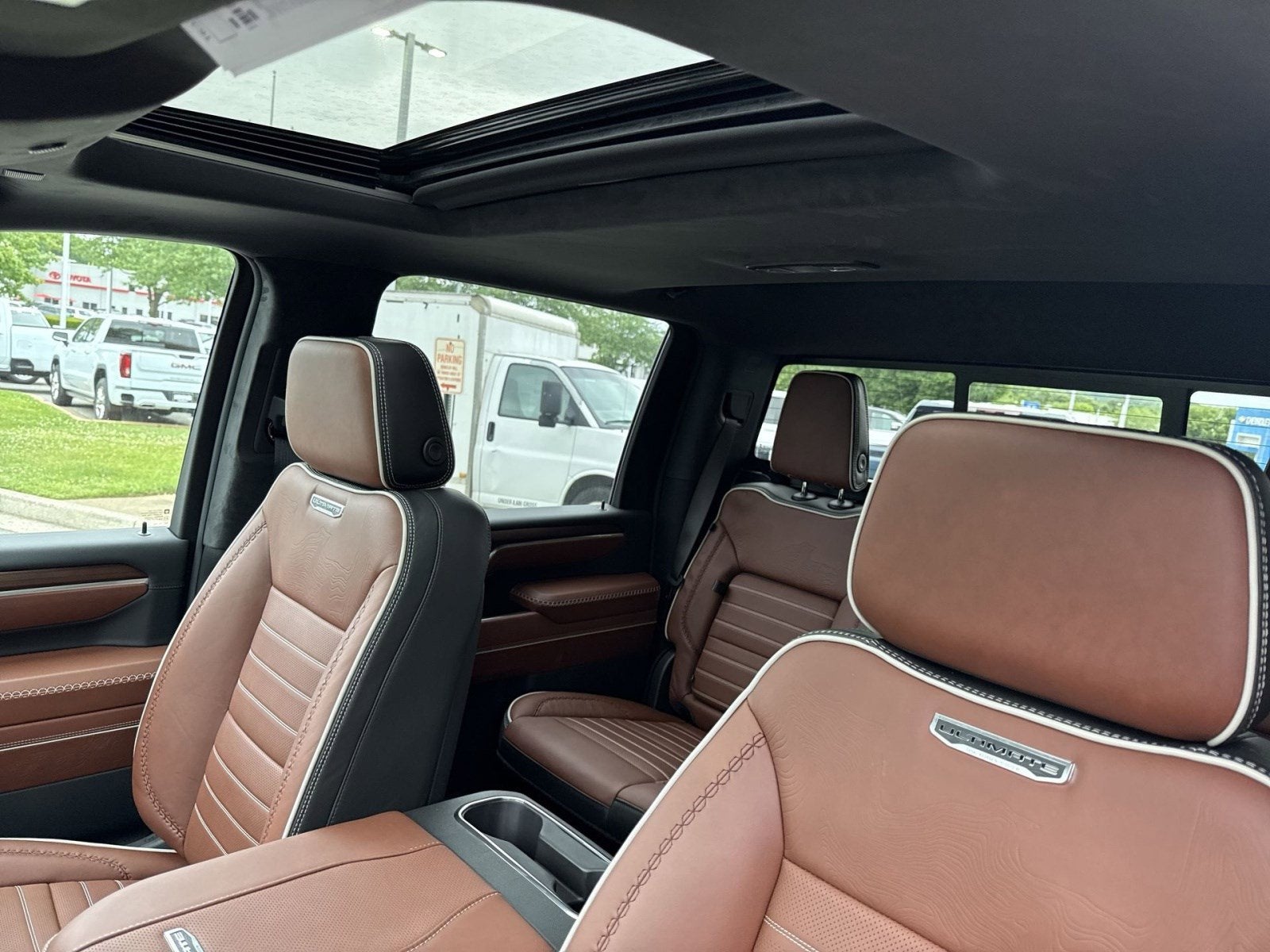 2026 GMC Sierra 3500 HD Denali Ultimate DRW