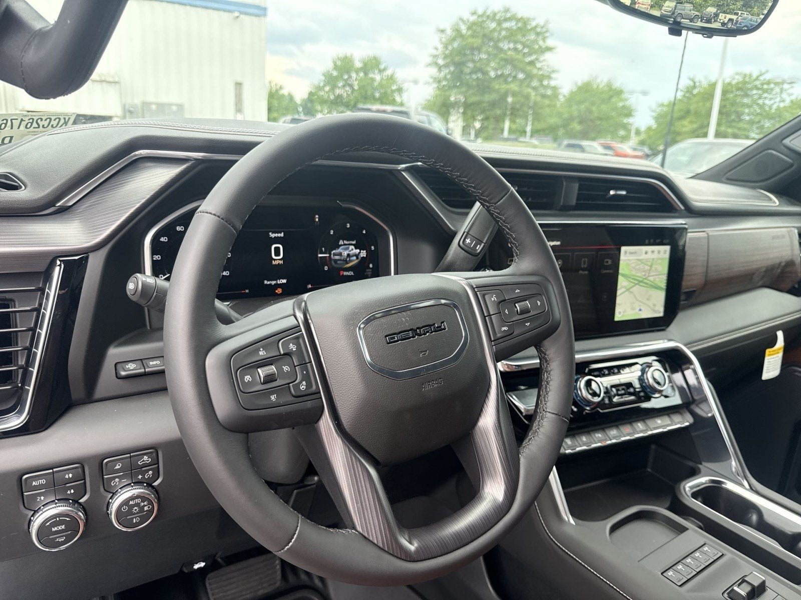 2026 GMC Sierra 3500 HD Denali Ultimate DRW