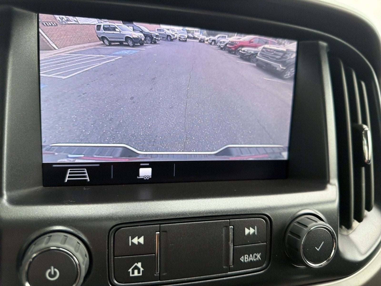 2022 GMC Canyon AT4 - Leather