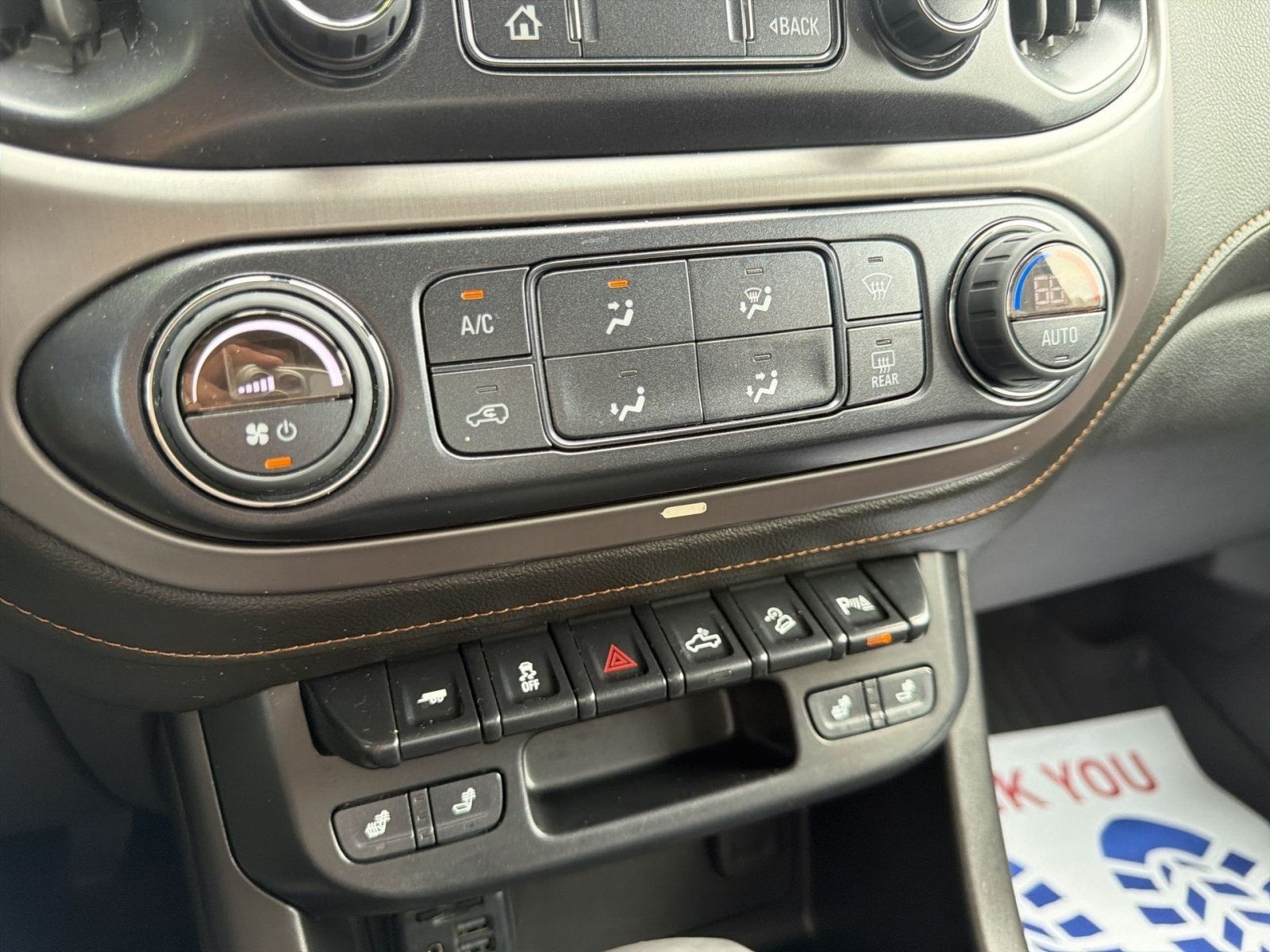 2022 GMC Canyon AT4 - Leather