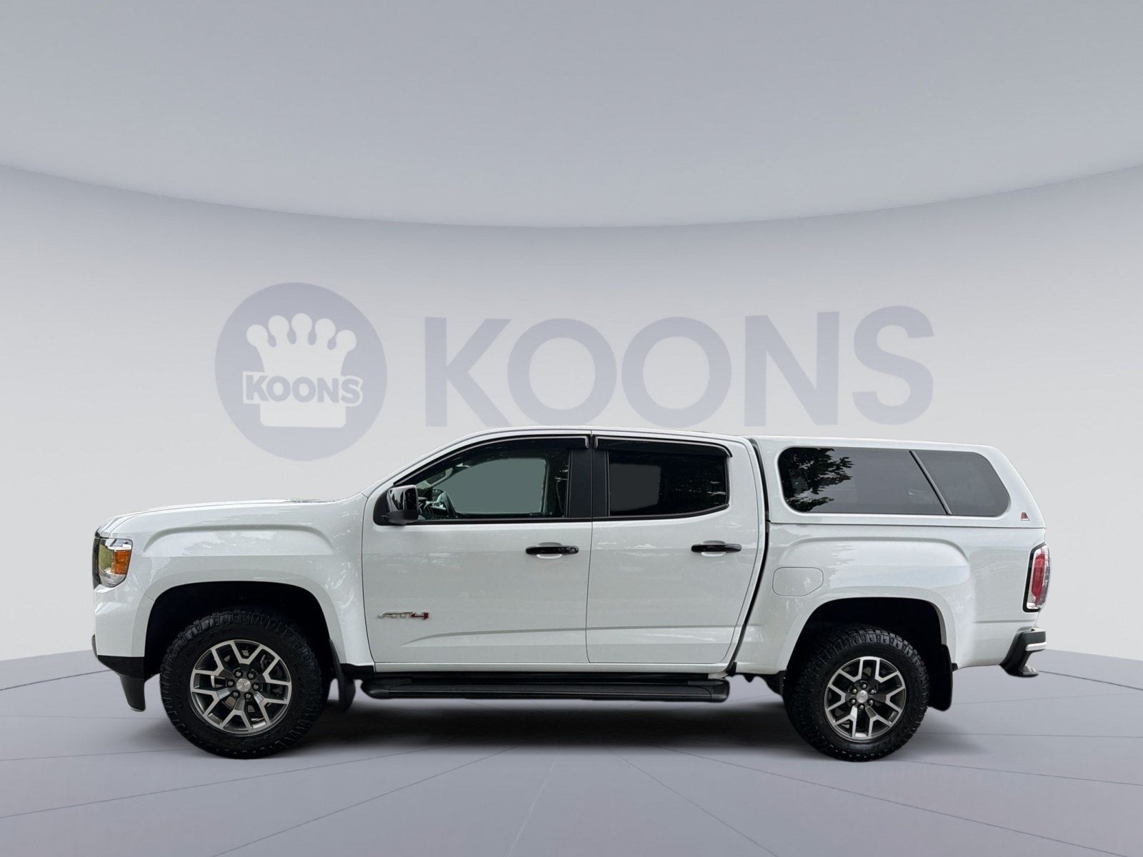 2022 GMC Canyon AT4 - Leather