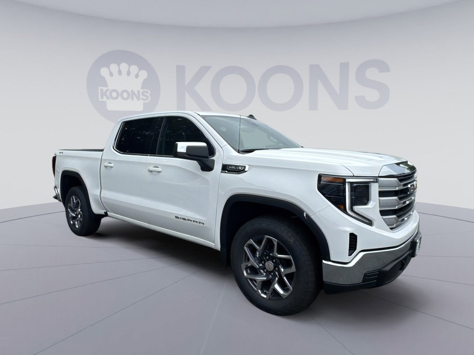 2026 GMC Sierra 1500 SLE