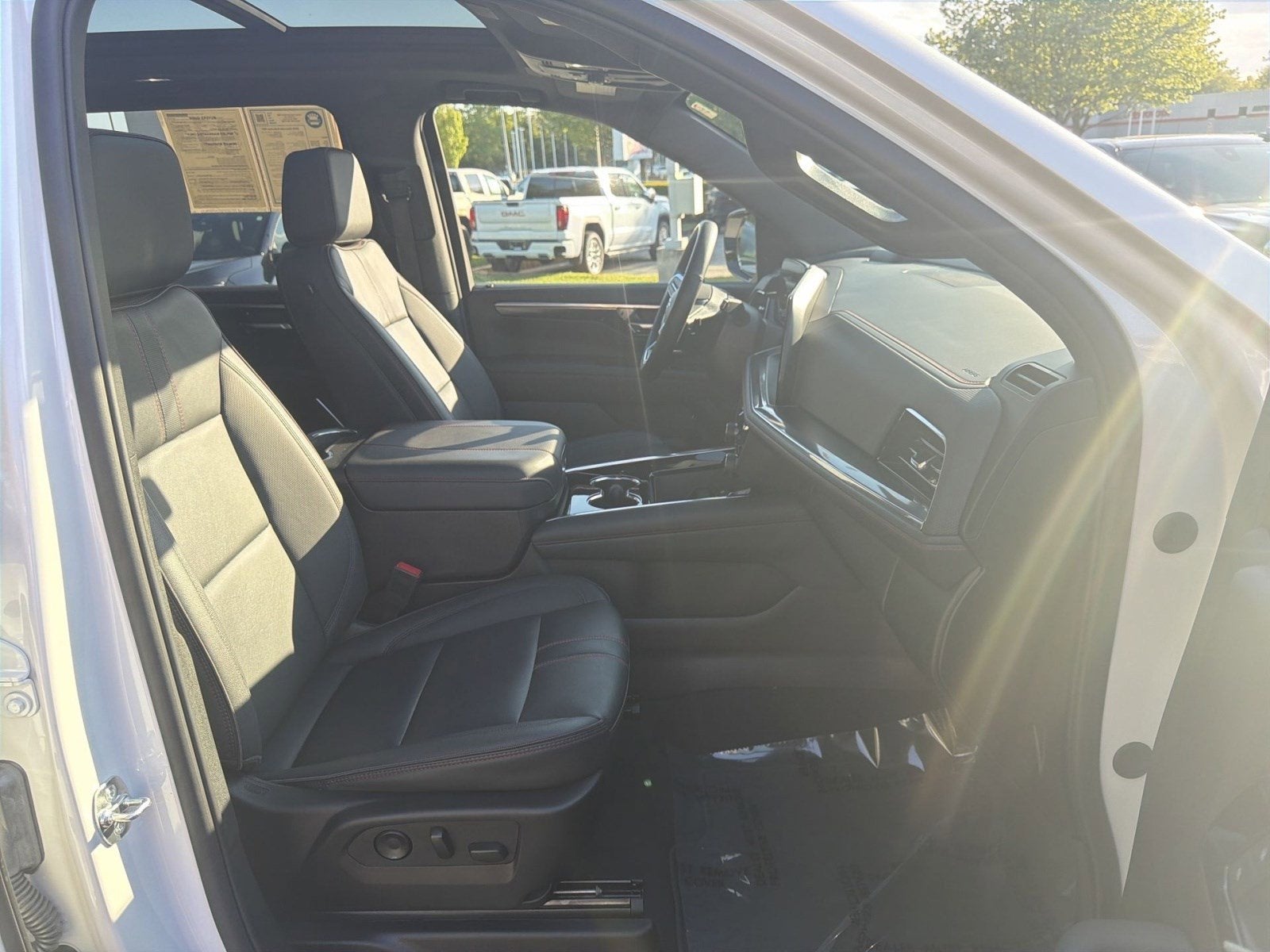 2024 Chevrolet Silverado 5500 HD Work Truck