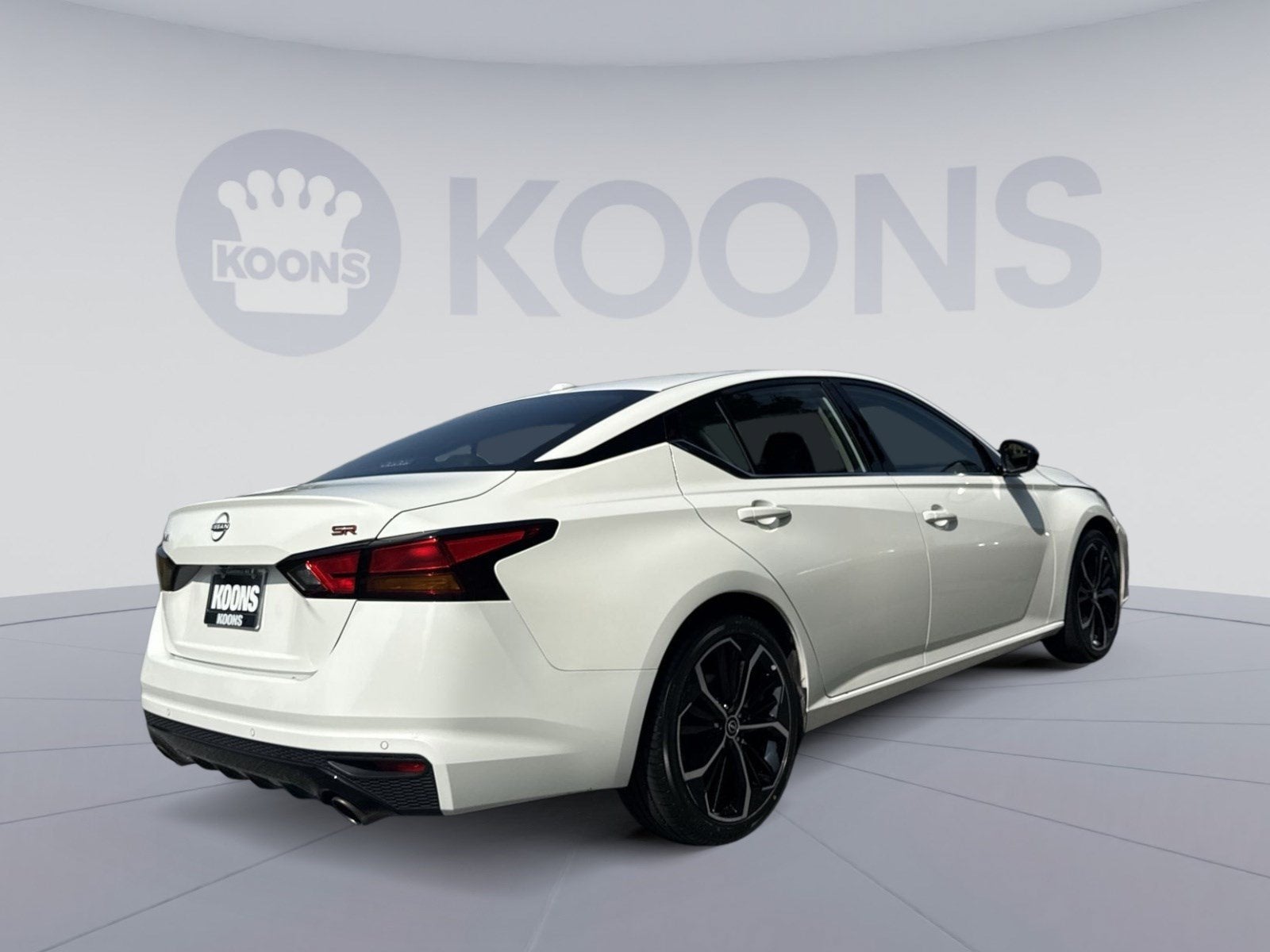 2024 Nissan Altima SR FWD
