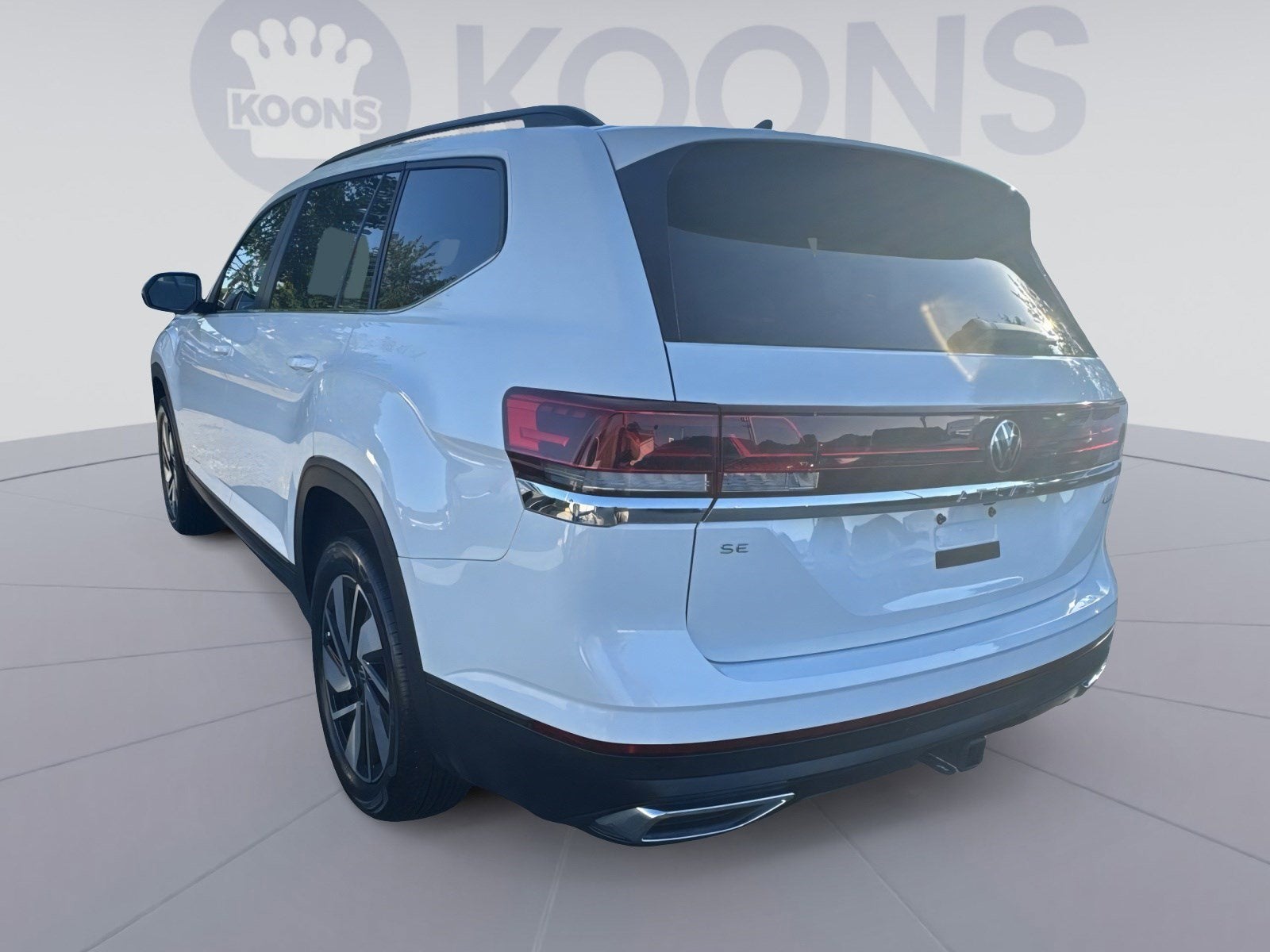 2025 Volkswagen Atlas 2.0T SE w/Technology