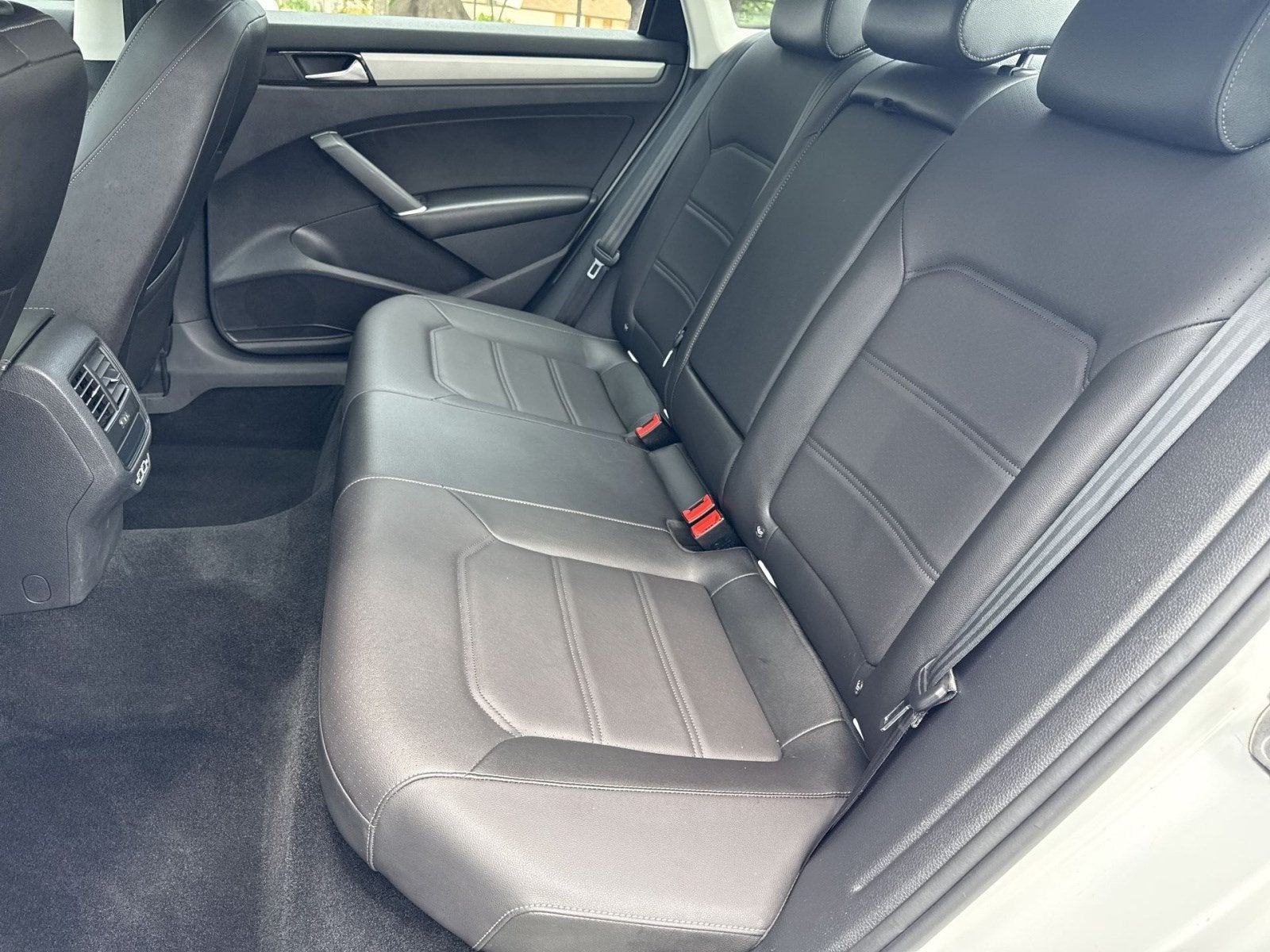 2021 Volkswagen Passat 2.0T SE