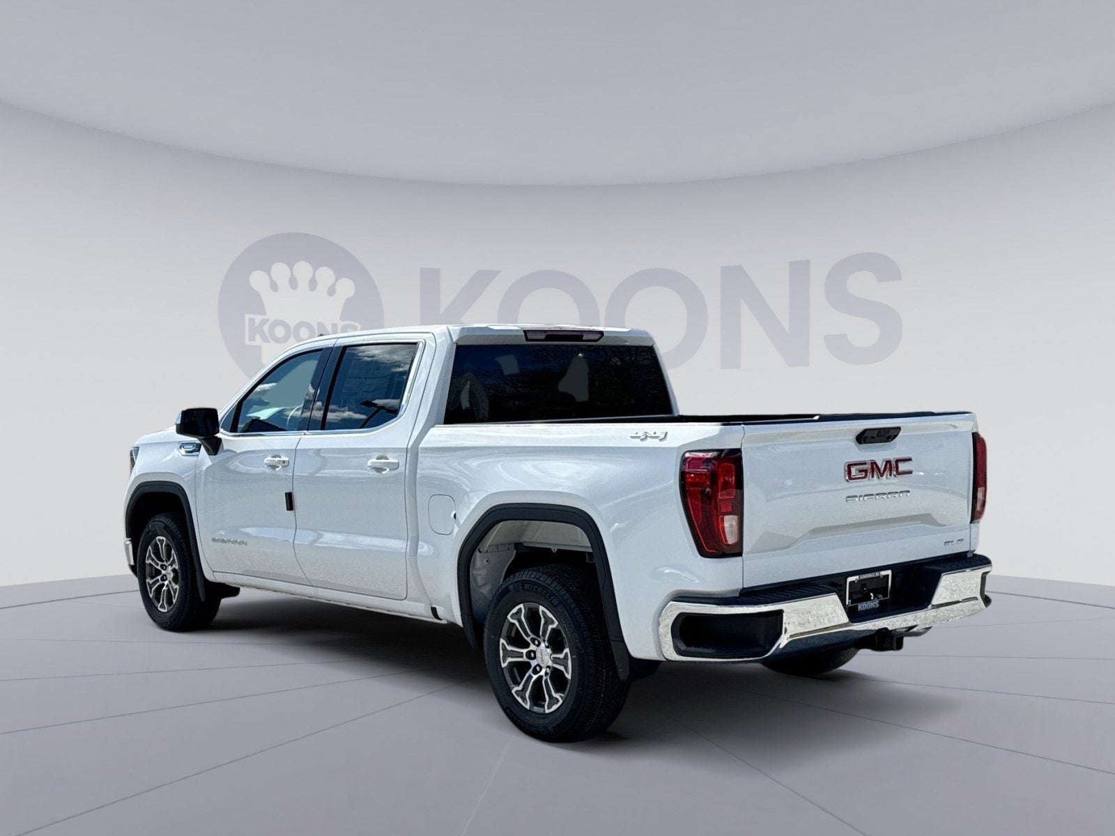 2026 GMC Sierra 1500 SLE