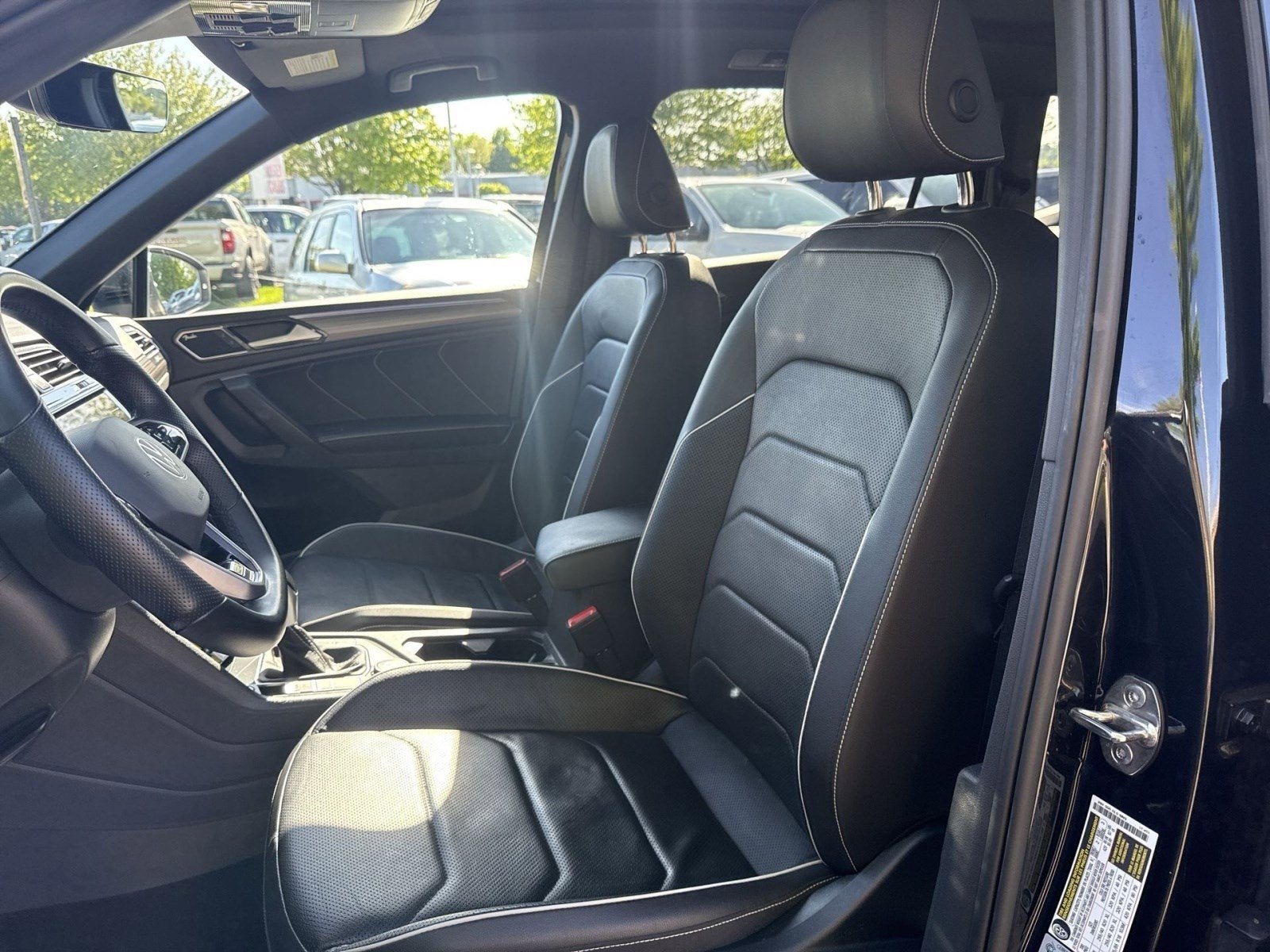 2022 Volkswagen Tiguan SEL R-Line