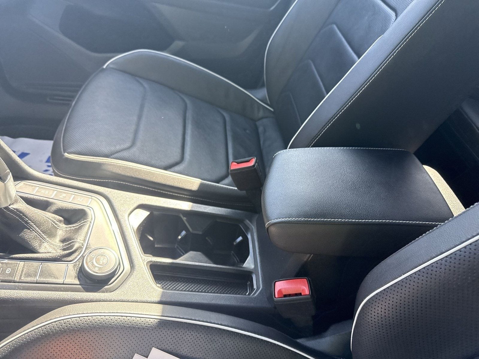 2022 Volkswagen Tiguan SEL R-Line