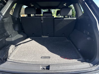 2022 Volkswagen Tiguan SEL R-Line