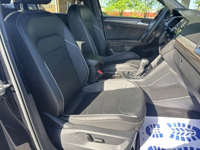 2022 Volkswagen Tiguan SEL R-Line