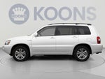 2023 Toyota Highlander Hybrid XLE Bronze
