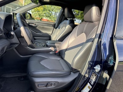 2022 Toyota Highlander XSE