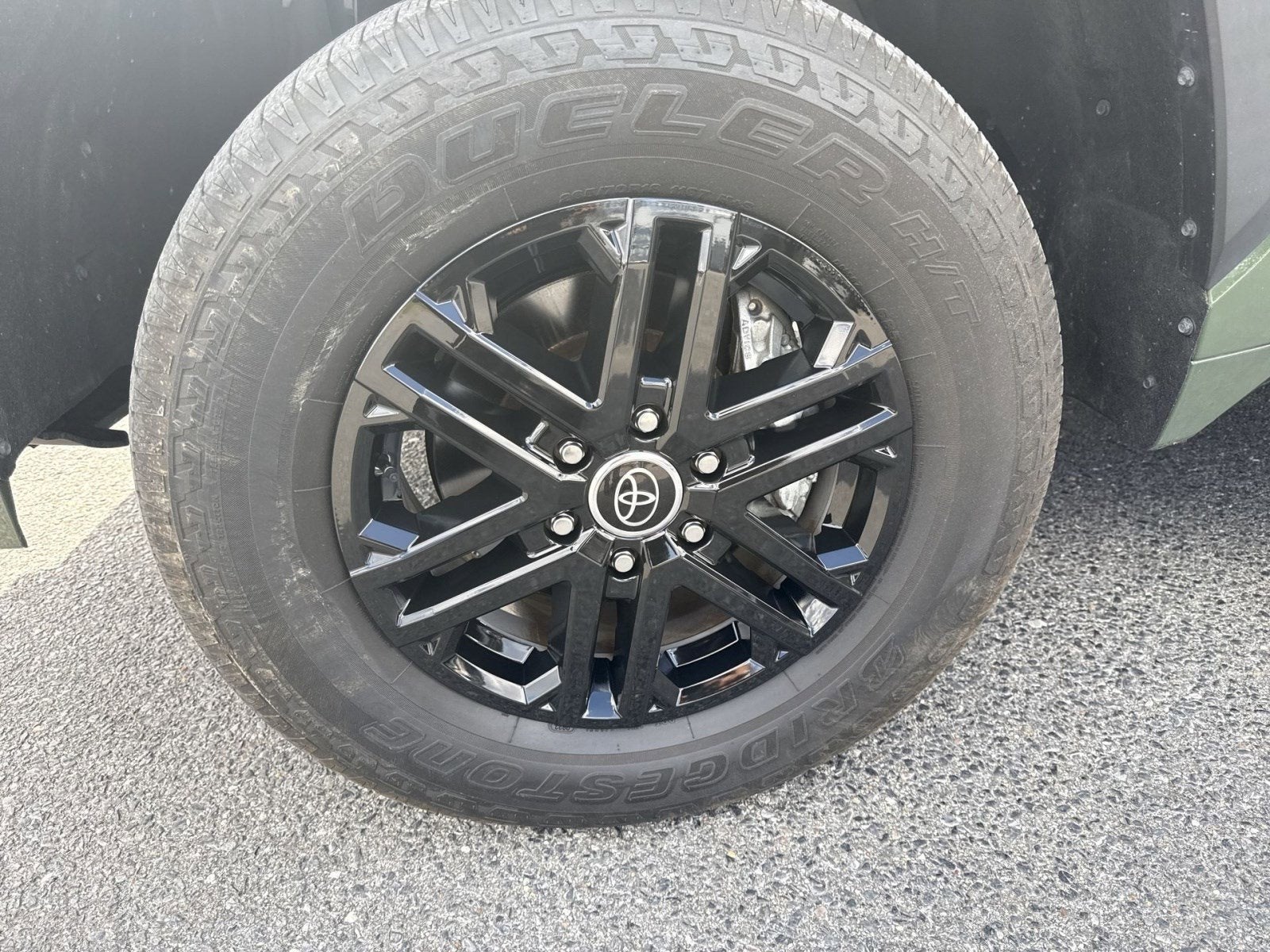 2023 Toyota Tundra 4WD SR5