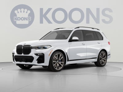 2022 BMW X7 M50i