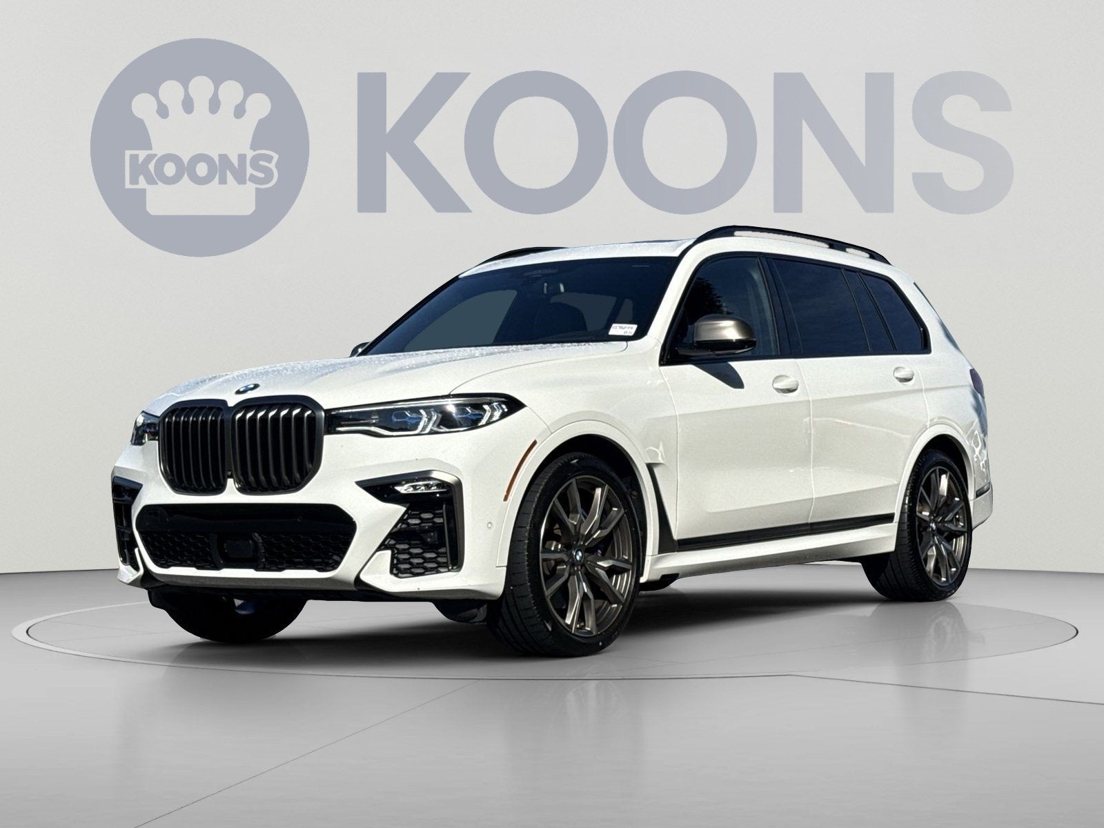 2022 BMW X7 M50i