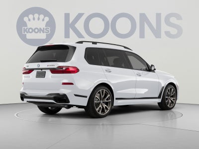 2022 BMW X7 M50i